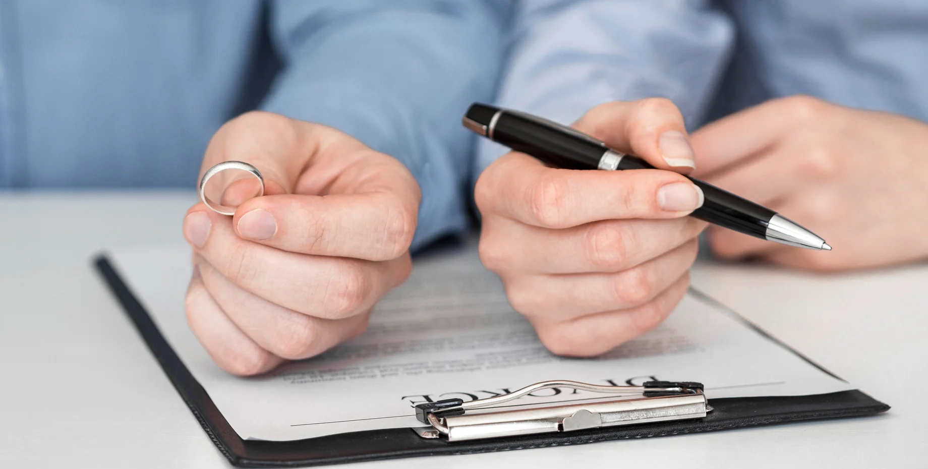 Розлучення під час війни: головні правила розподілу майна і отримання аліментів